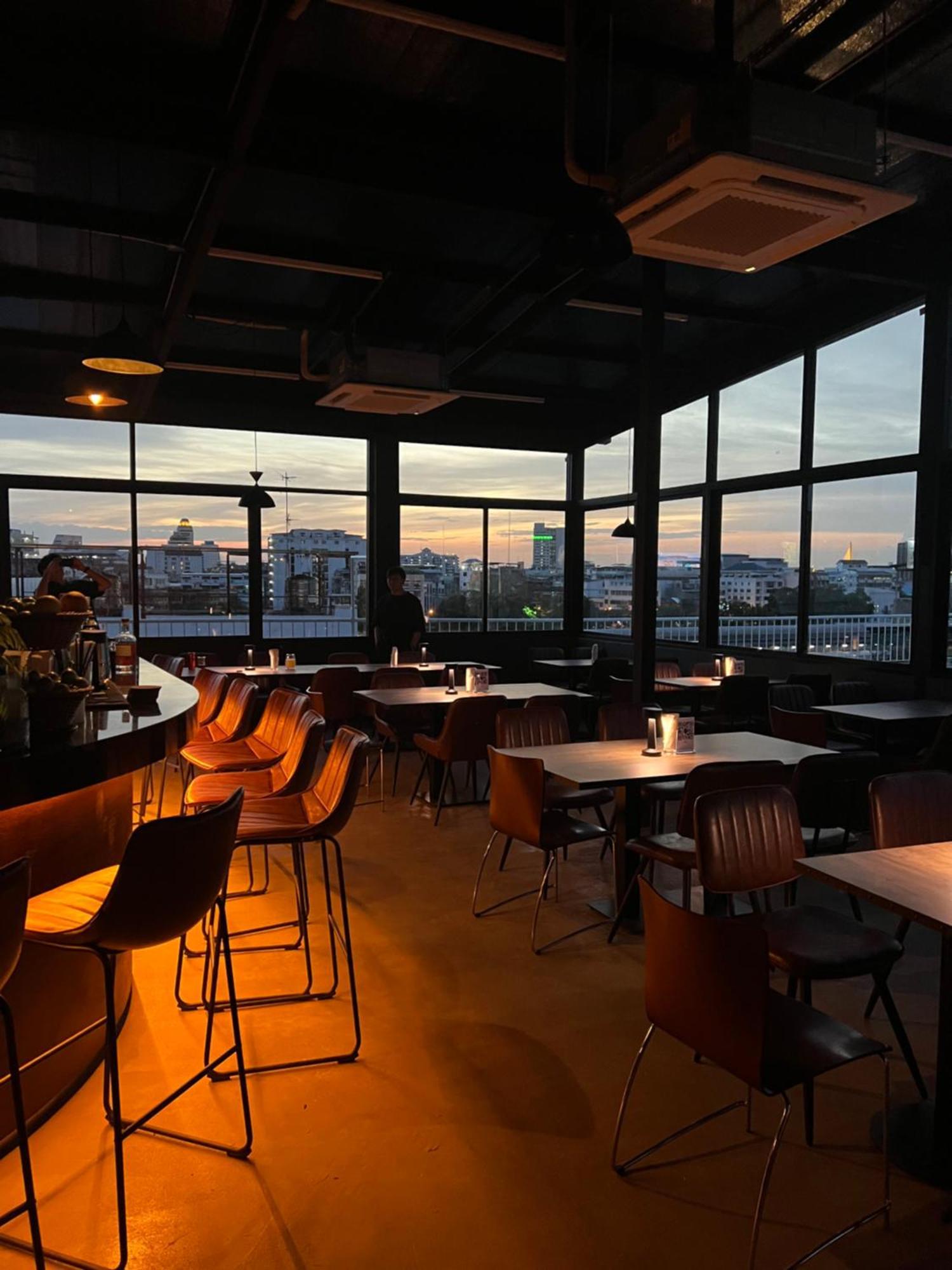 Auberge de jeunesse C'House Bangkok Extérieur photo